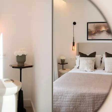 Luxurious Acebo 4 Bed 4 Bath Private Pool *