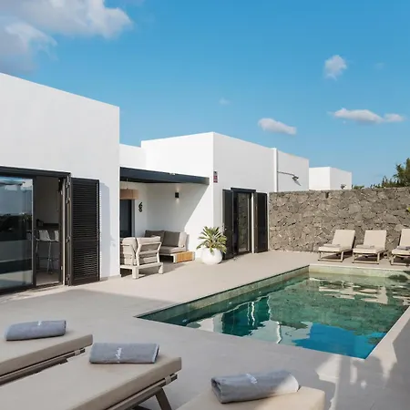 Luxurious Acebo 4 Bed, 4 Bath, Private Pool