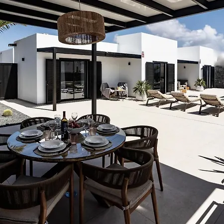 Villa Luxurious Acebo 4 Bed, 4 Bath, Private Pool