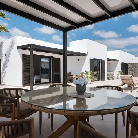 Luxurious Acebo 4 Bed, 4 Bath, Private Pool Villa *