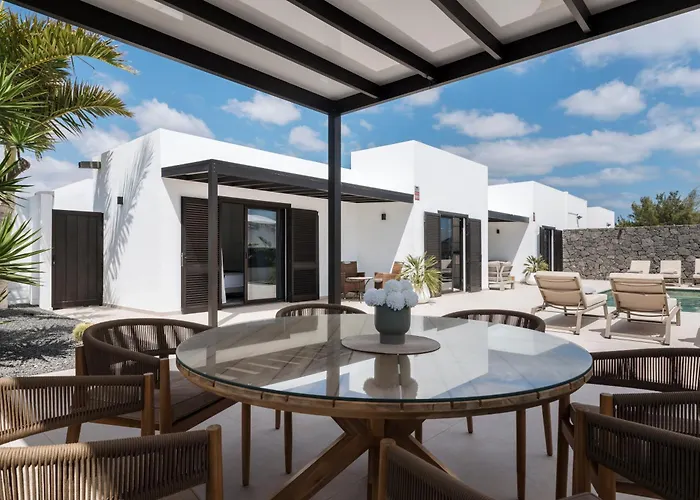 Luxurious Acebo 4 Bed, 4 Bath, Private Pool Willa *