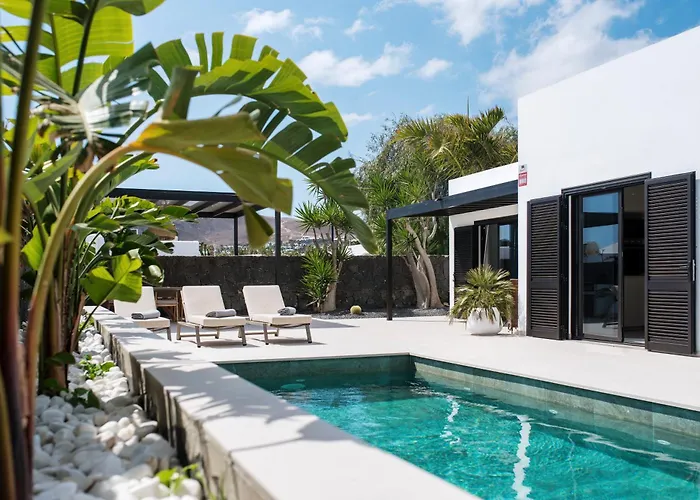 Luxurious Acebo 4 Bed, 4 Bath, Private Pool Willa *