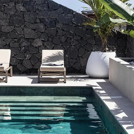 Villa Luxurious Acebo 4 Bed, 4 Bath, Private Pool *