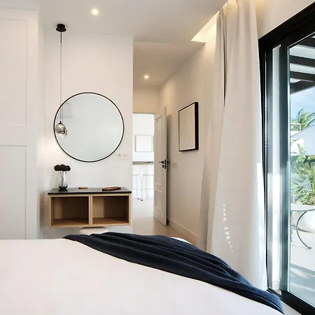Villa Luxurious Acebo 4 Bed, 4 Bath, Private Pool Playa Blanca (Lanzarote)