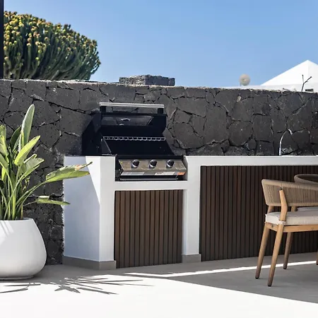 Luxurious Acebo 4 Bed, 4 Bath, Private Pool *