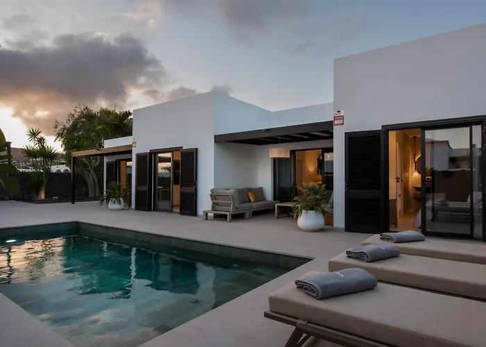 Luxurious Acebo 4 Bed, 4 Bath, Private Pool ヴィラ *