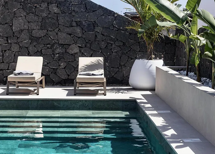 Luxurious Acebo 4 Bed, 4 Bath, Private Pool וילה *