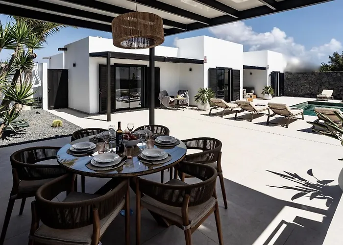 וילה Luxurious Acebo 4 Bed, 4 Bath, Private Pool