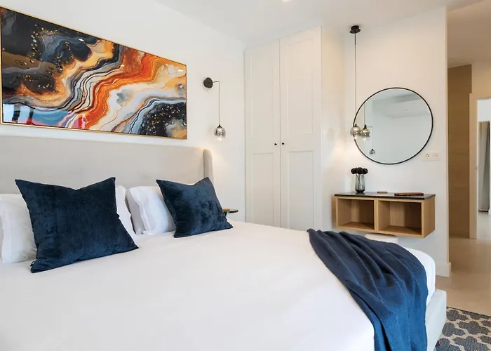 Luxurious Acebo 4 Bed, 4 Bath, Private Pool * プラヤ・ブランカ