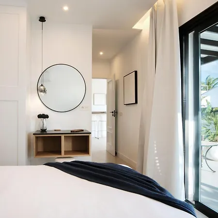Luxurious Acebo 4 Bed 4 Bath Private Pool *